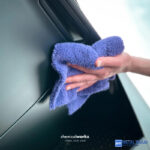 ChemicalWorkz Szegélymentes Prémium Törlőkendő 500GSM 40×40 Ibolya - Image 5