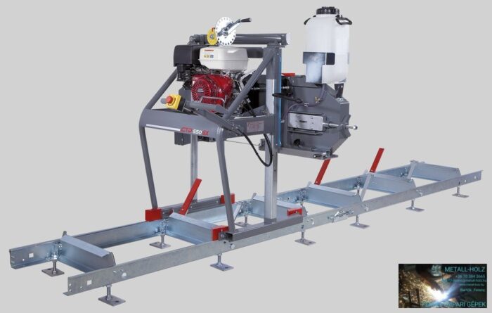 PILOUS CTR550 FORESTOR - vízszintes rönkhasító faipari szalagfűrészgép. - Image 3