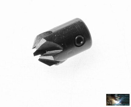 süllyesztő 4mm REX