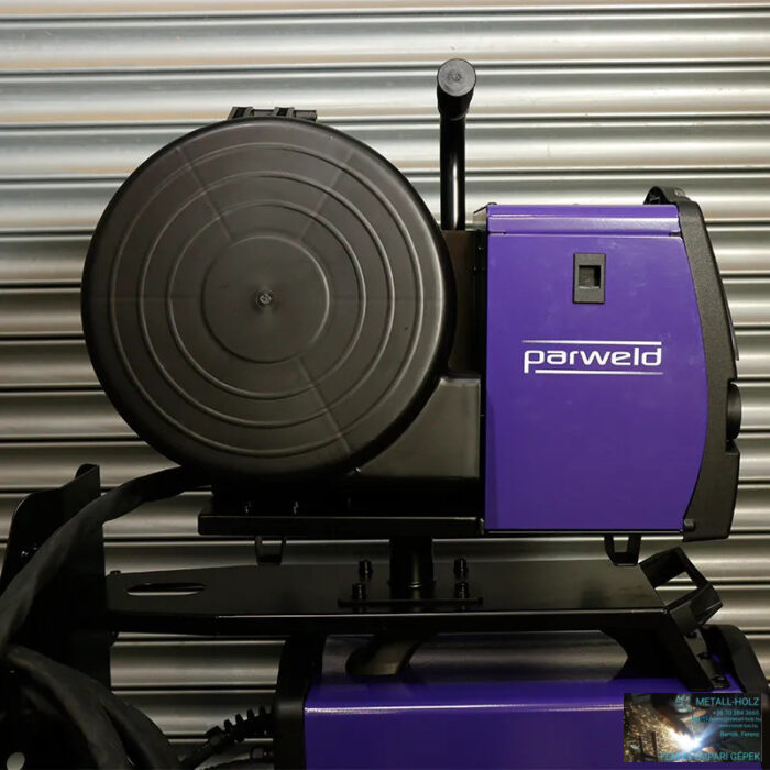Parweld 400A-os 400V digitális, inverteres, külön huzaltoló, vízhűtéses Multi-MIG hegesztőgép - Image 4