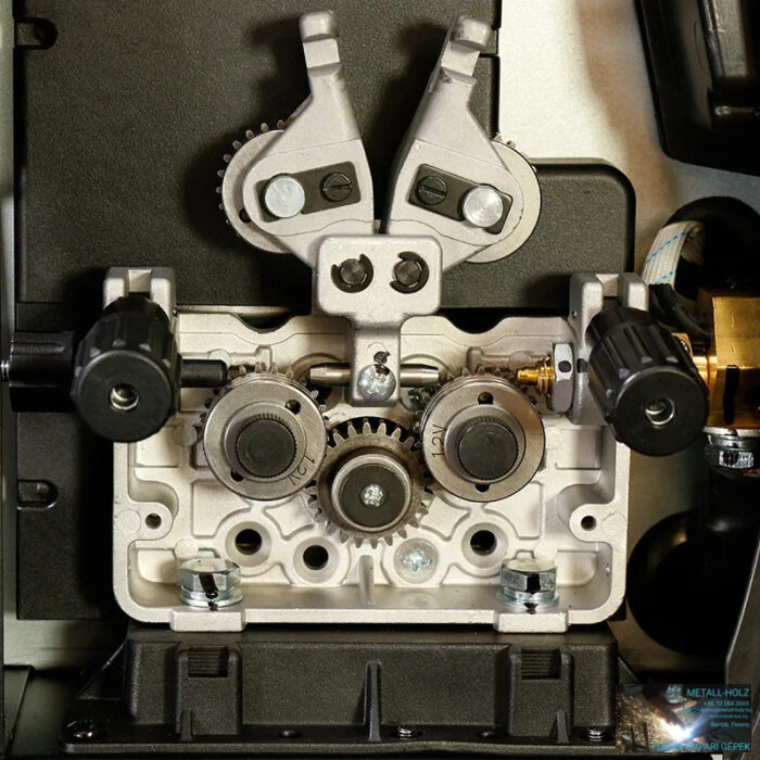 Parweld 400A-os 400V digitális, inverteres, külön huzaltoló, vízhűtéses Multi-MIG hegesztőgép - Image 7